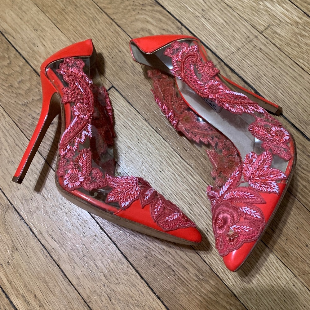 Oscar de la Renta lace patent high heel pumps